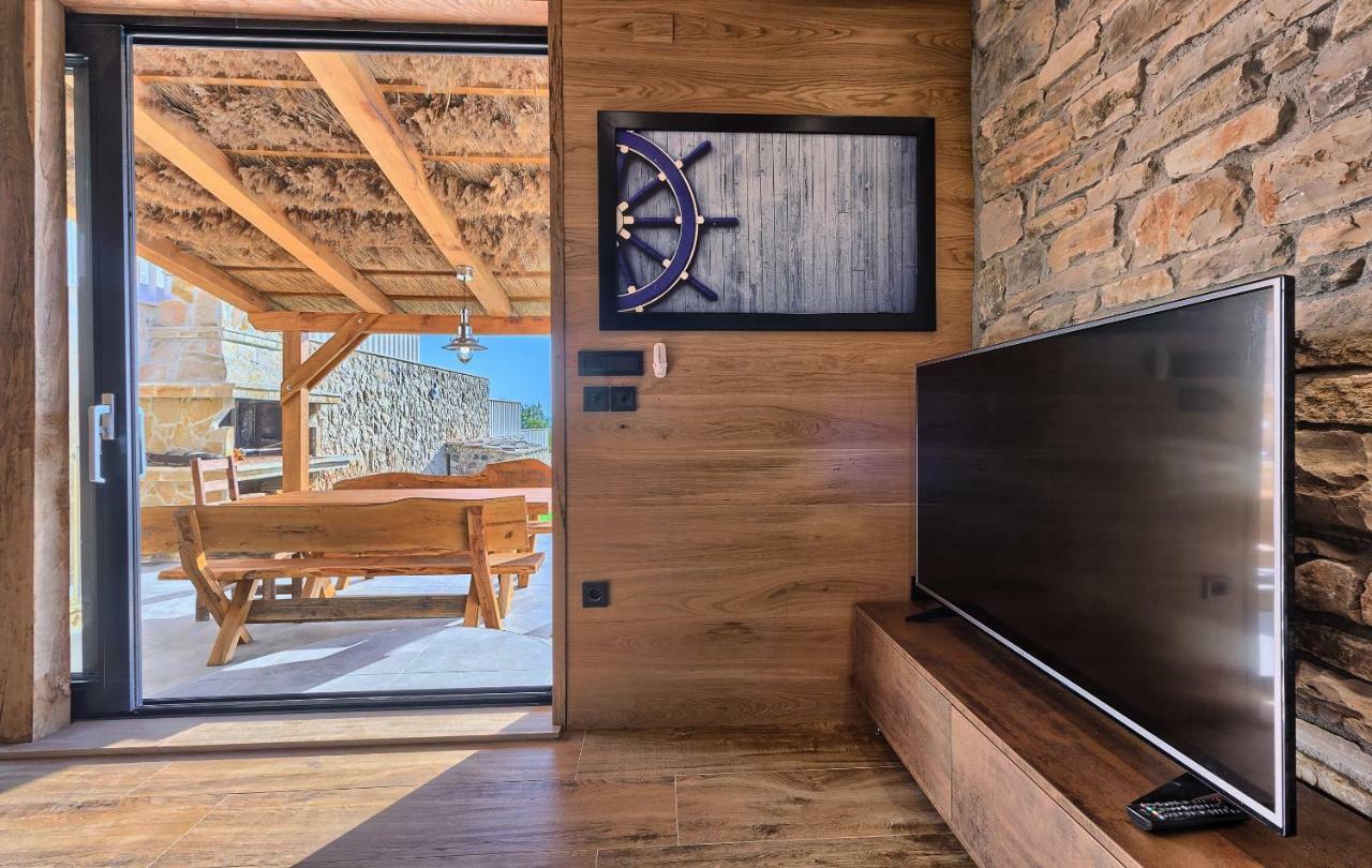 Golden Haven Villa Murter Exterior photo